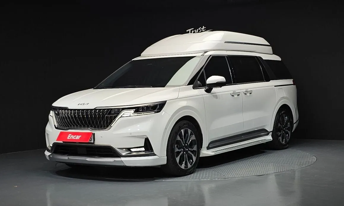 Kia Carnival — фото 1