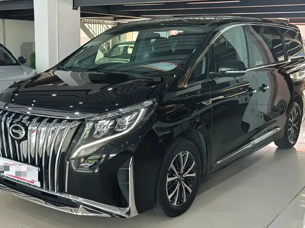 GAC Motor Trumpchi M8 — фото 1