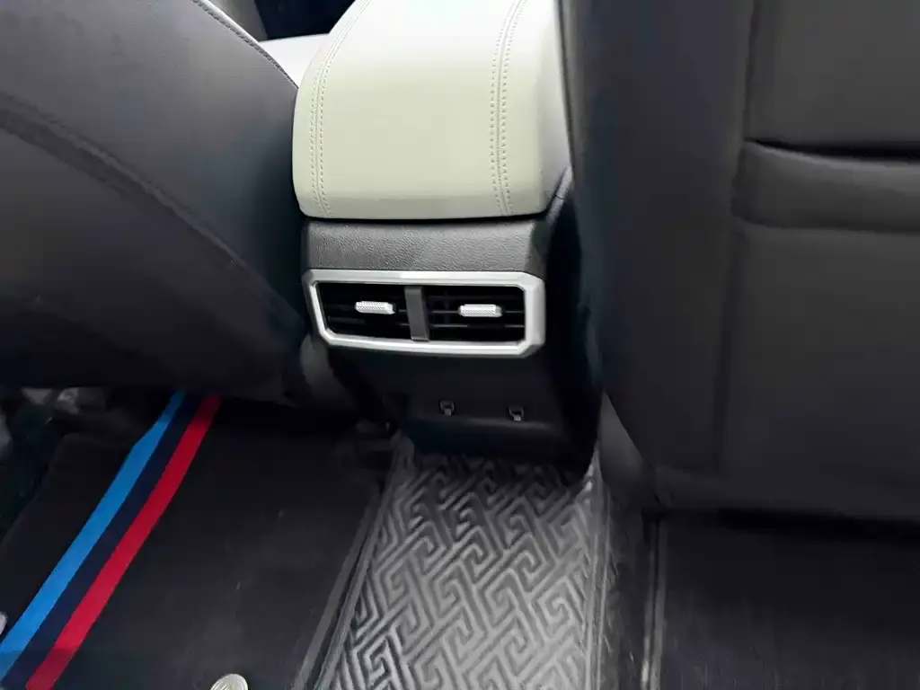 Kia Sportage — фото 4