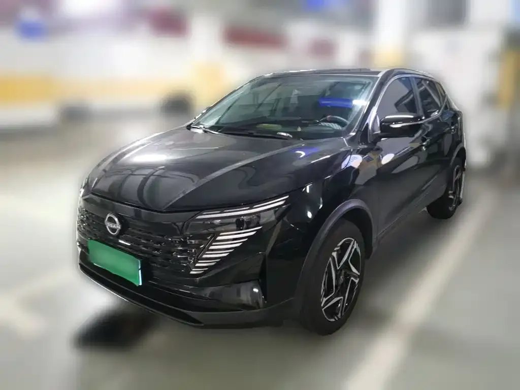 Nissan Qashqai — фото 1