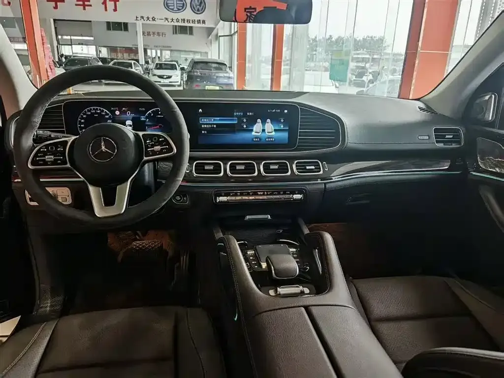 Mercedes-Benz GLS — фото 3