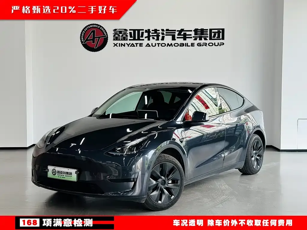 Tesla Model Y — фото 1