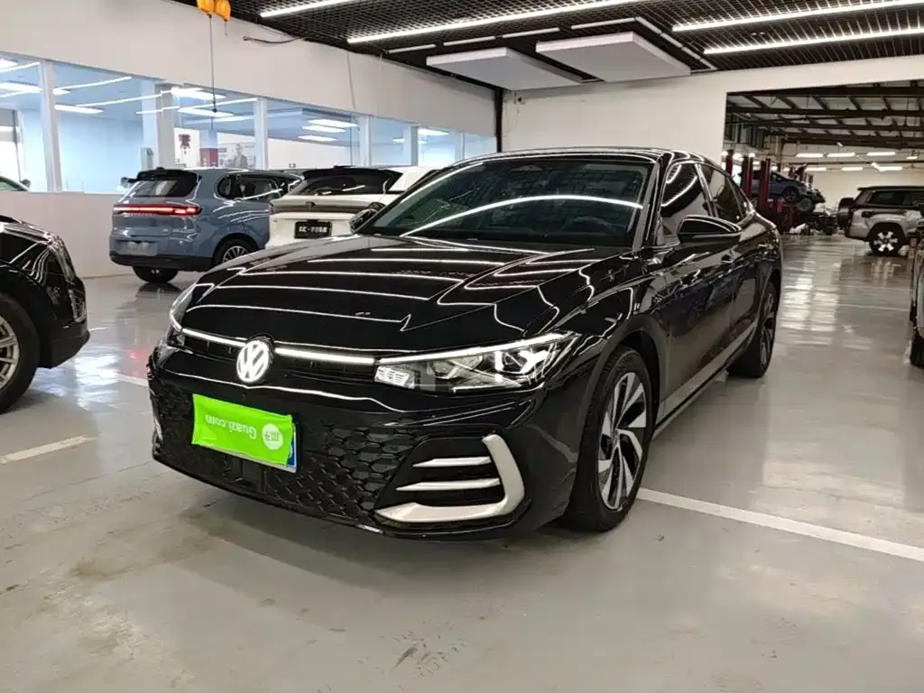 Volkswagen Passat — фото 10