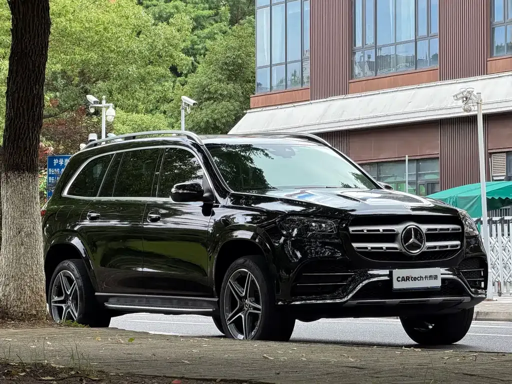 Mercedes-Benz GLS — фото 7