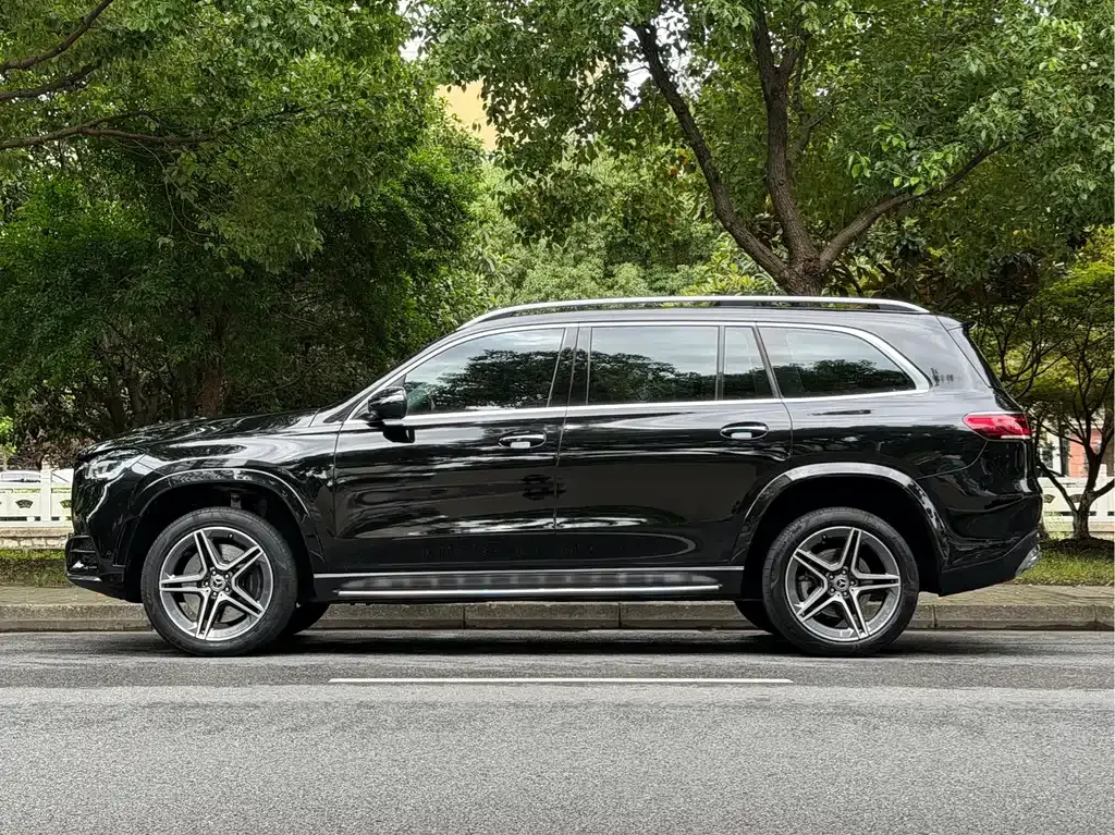Mercedes-Benz GLS — фото 5
