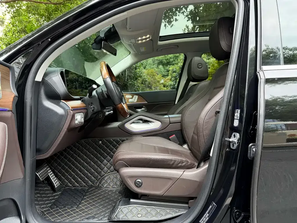 Mercedes-Benz GLS — фото 2
