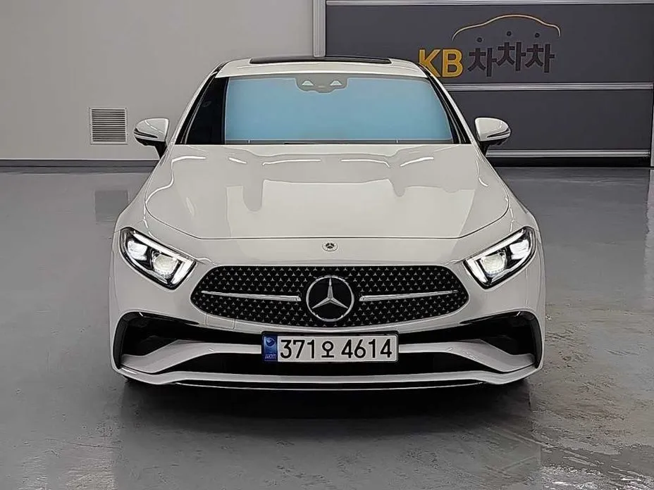 Mercedes-Benz CLS-Class — фото 1