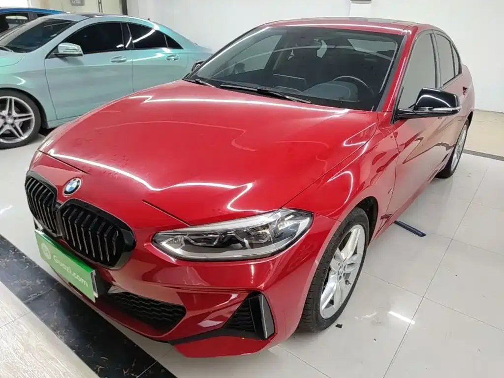 BMW 1 Series — фото 1