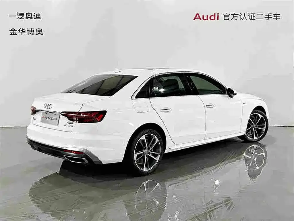 Audi A4L — фото 9