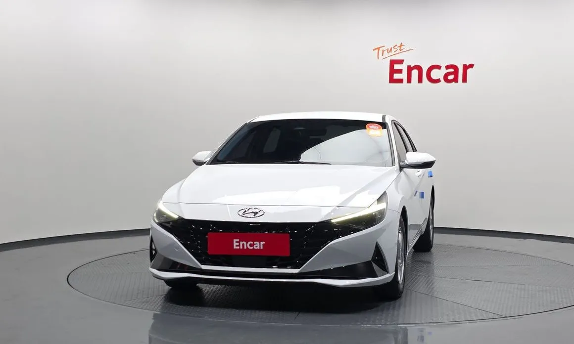 Hyundai AVANTE — фото 3