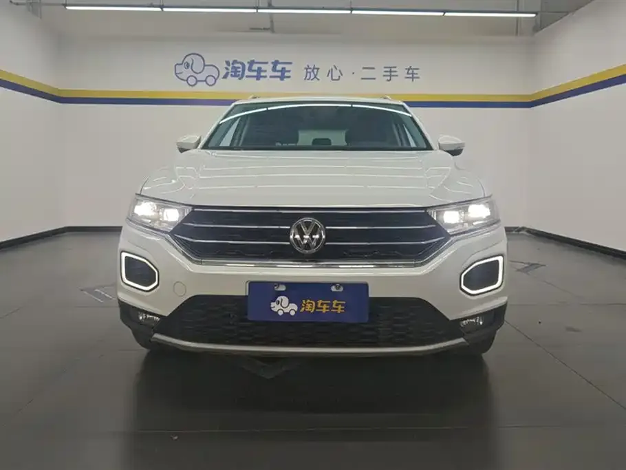 Volkswagen T-Roc — фото 4
