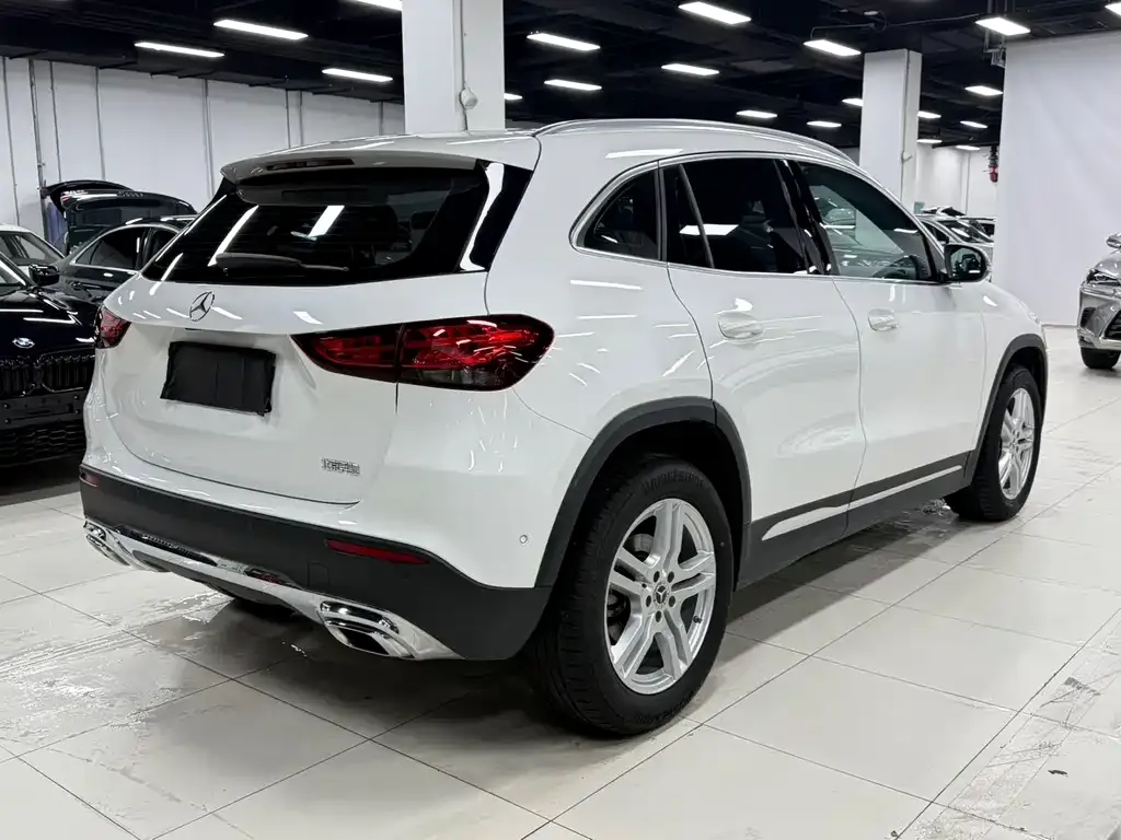 Mercedes-Benz GLA — фото 3