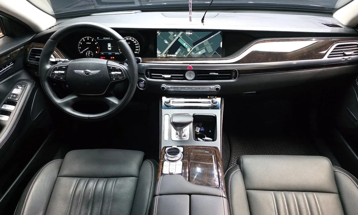 Genesis G90 — фото 10