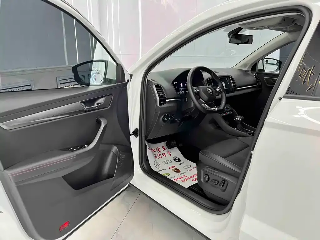 Skoda Karoq — фото 5