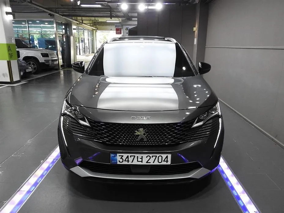 Peugeot 5008 — фото 1
