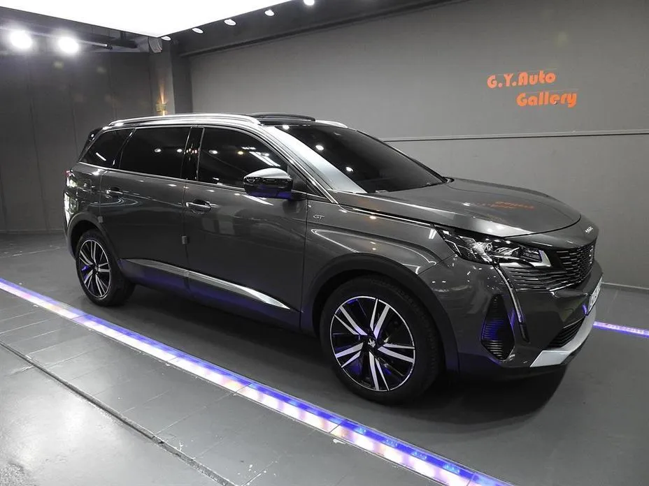Peugeot 5008 — фото 4