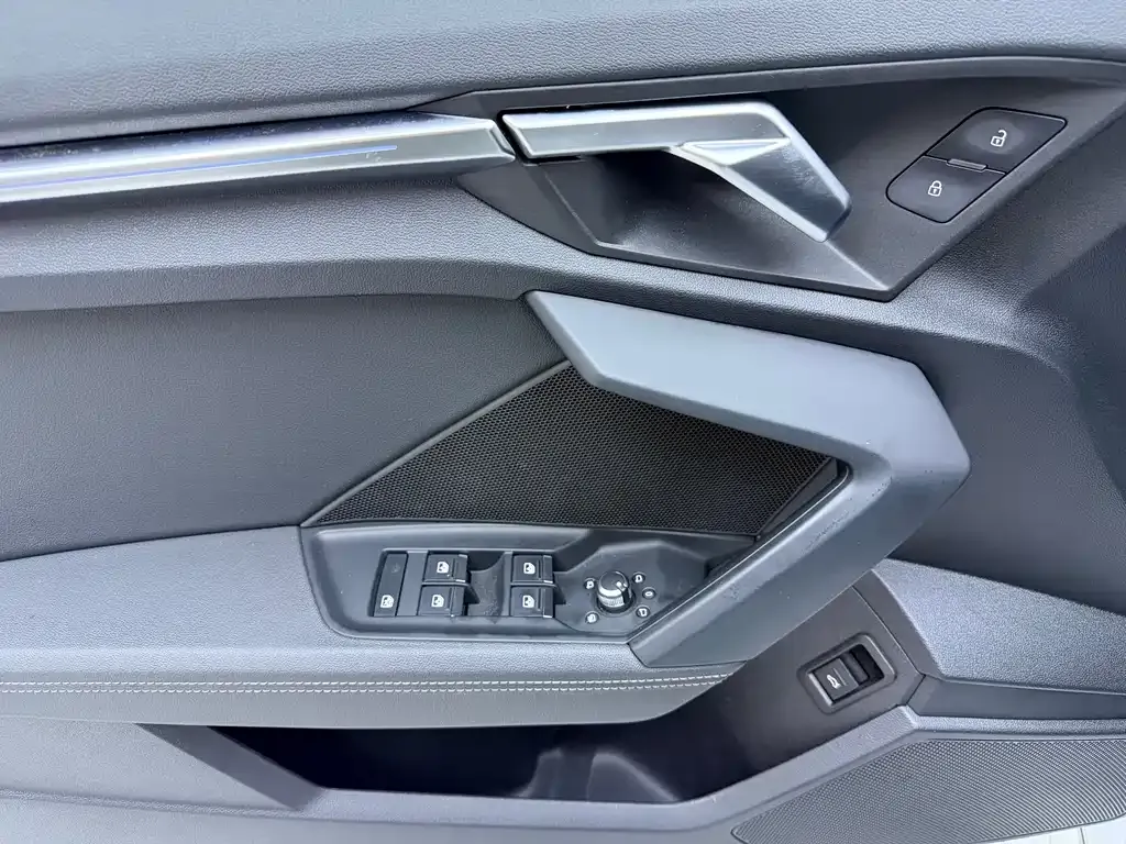 Audi A3 — фото 10