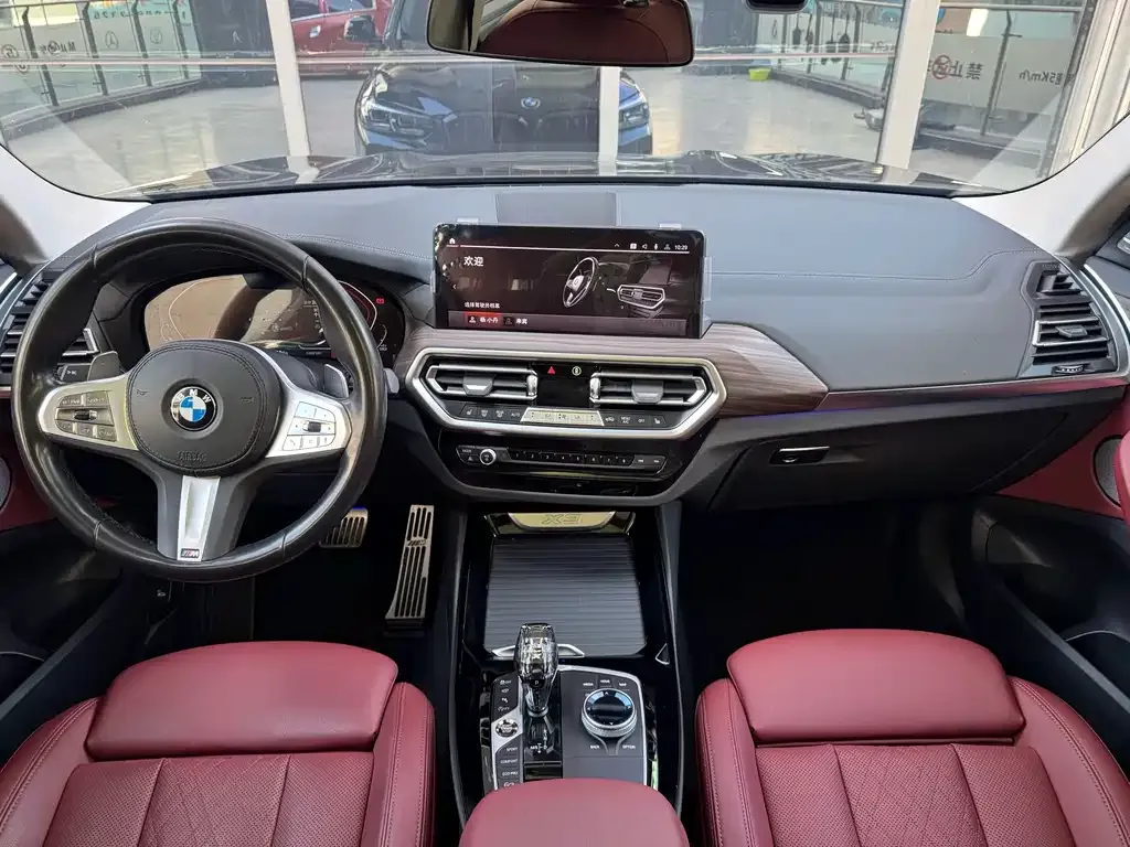 BMW X3 — фото 10