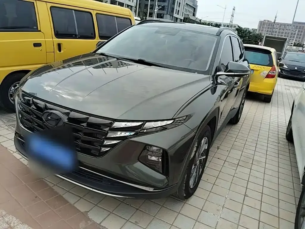 Hyundai Tucson — фото 1