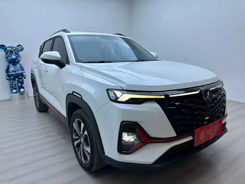 Changan CS35PLUS — фото 1