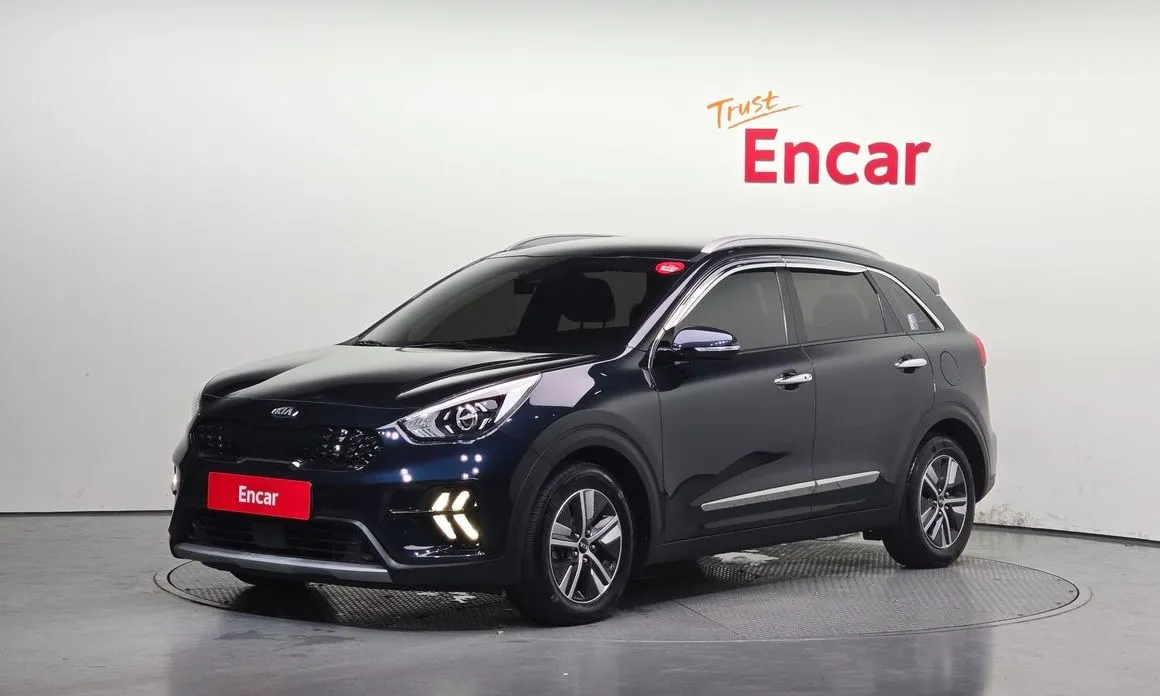 Kia Niro — фото 1