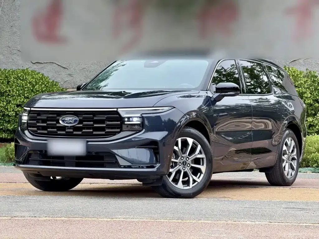 Ford Edge — фото 1