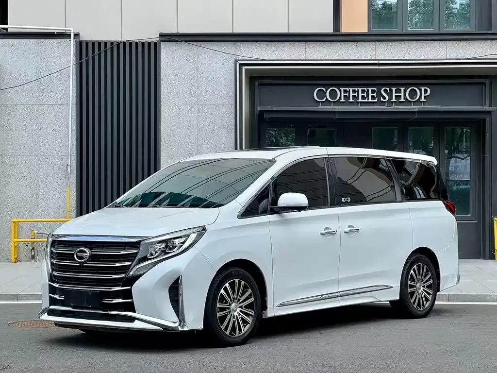GAC Motor Trumpchi M8 — фото 1
