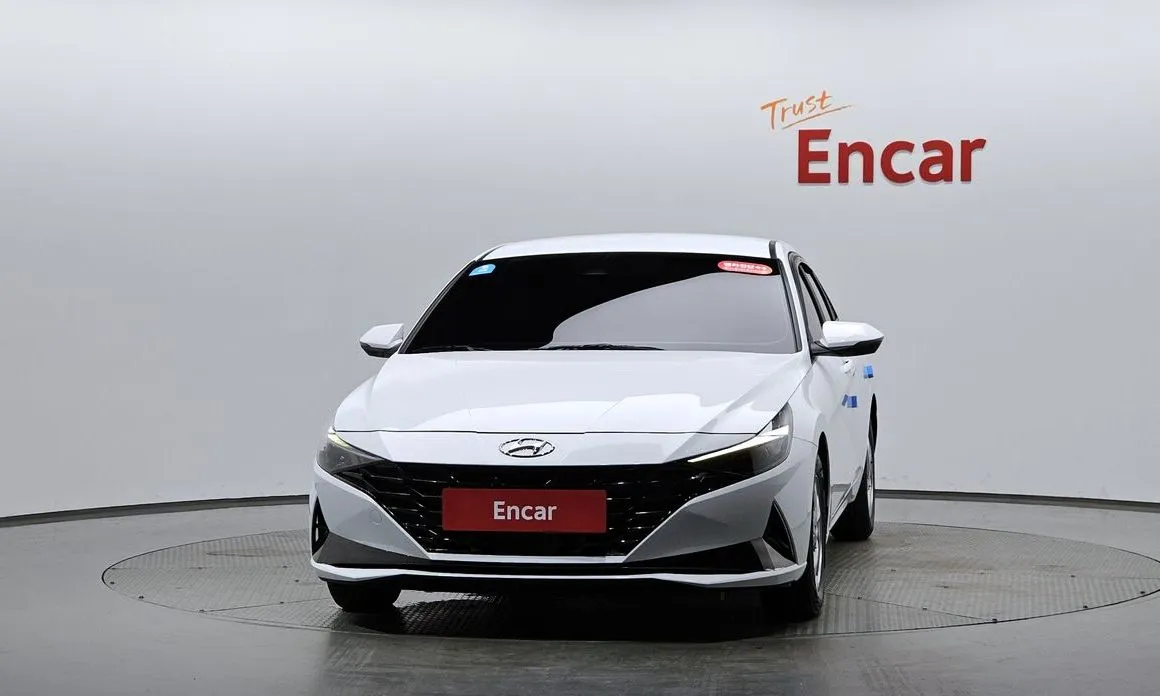 Hyundai AVANTE — фото 2
