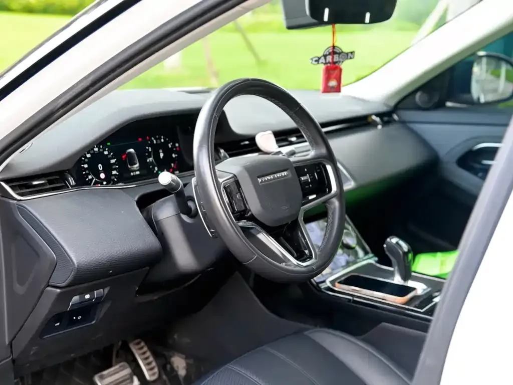 Land Rover Evoque — фото 9