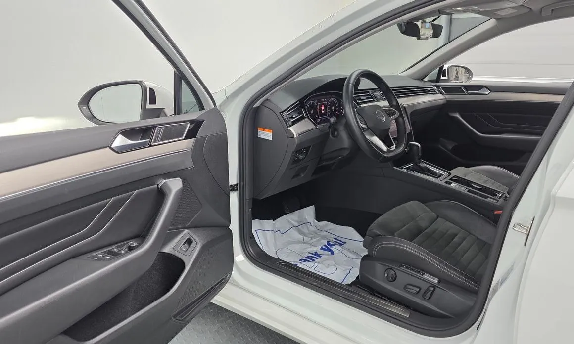 Volkswagen Passat — фото 10