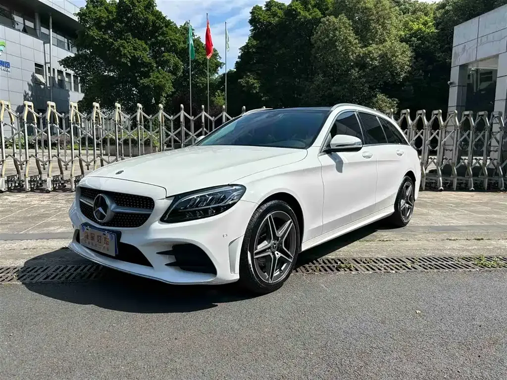 Mercedes-Benz C-Class (Import) — фото 1