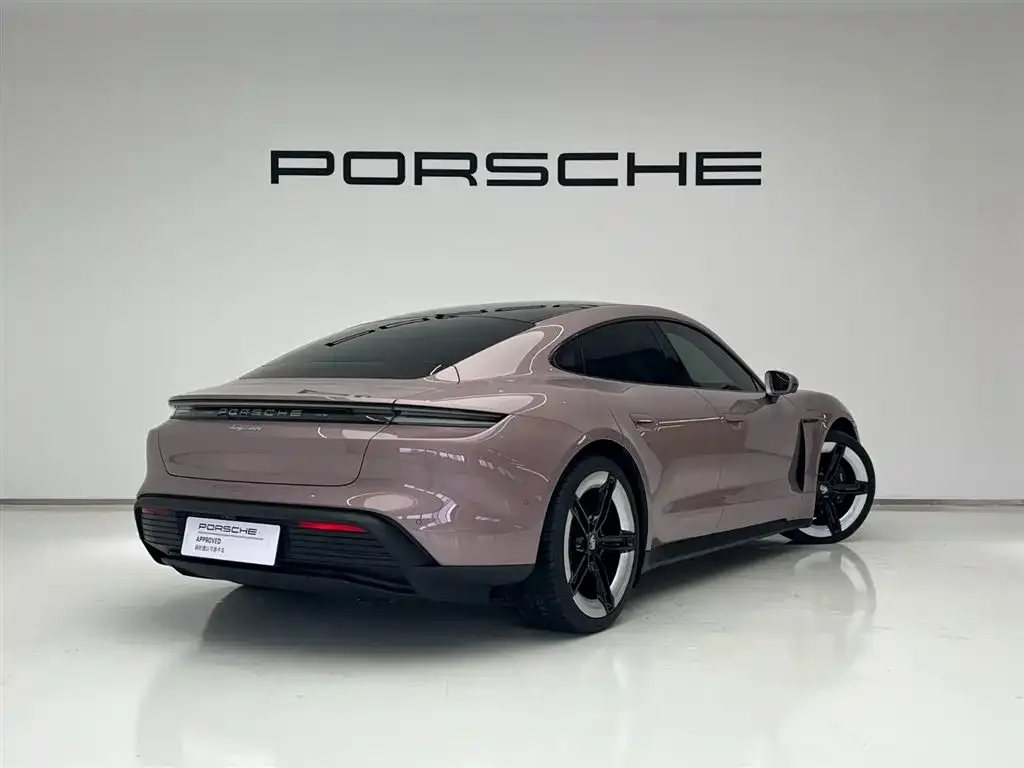 Porsche Taycan — фото 2
