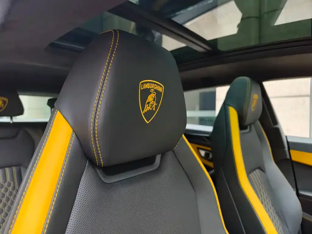 Lamborghini Urus SE — фото 7