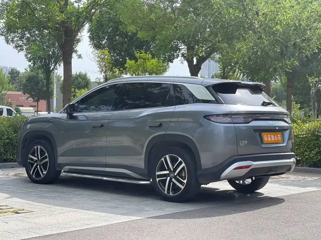 BYD L DM-i — фото 7