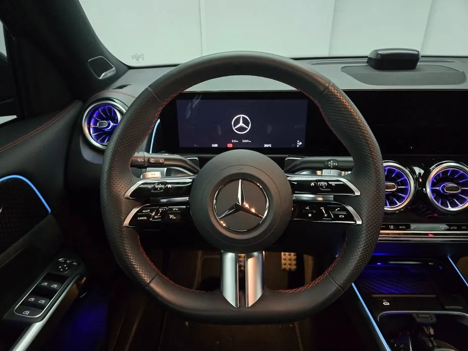 Mercedes-Benz EQB — фото 2
