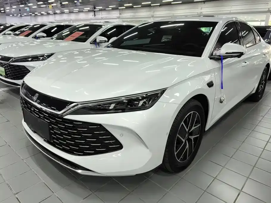 BYD Qin L — фото 1