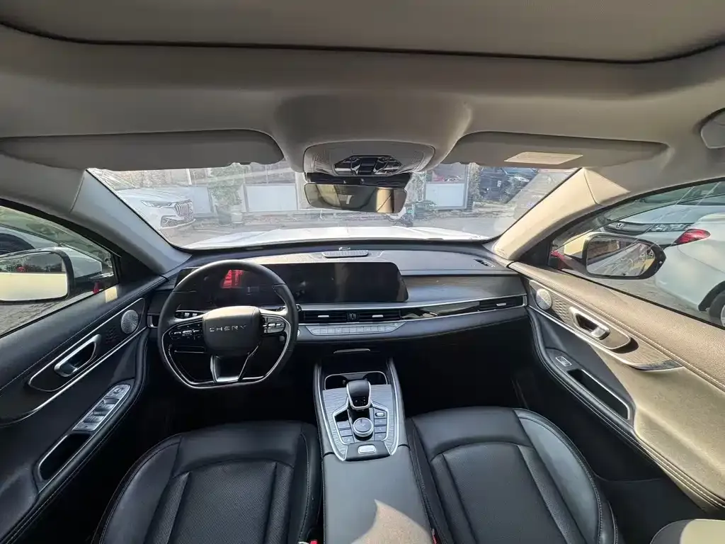 Chery Tiggo 8 PRO — фото 10