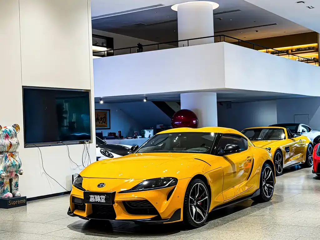 Toyota Supra — фото 1