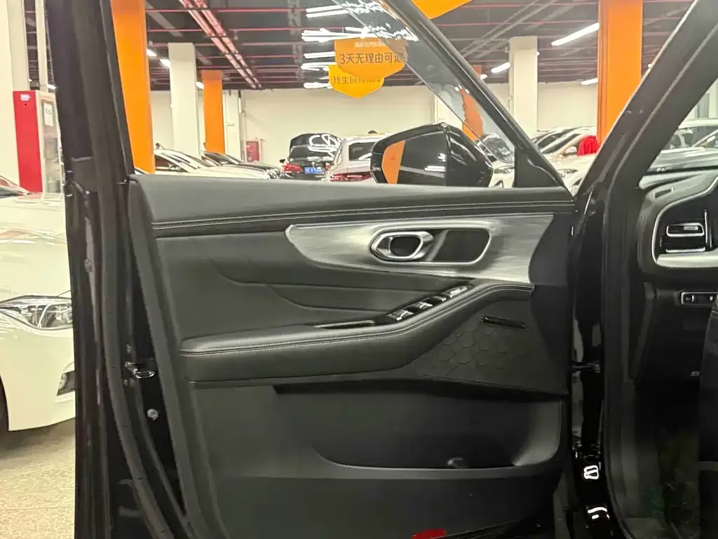 GAC Motor Trumpchi GS8 — фото 2