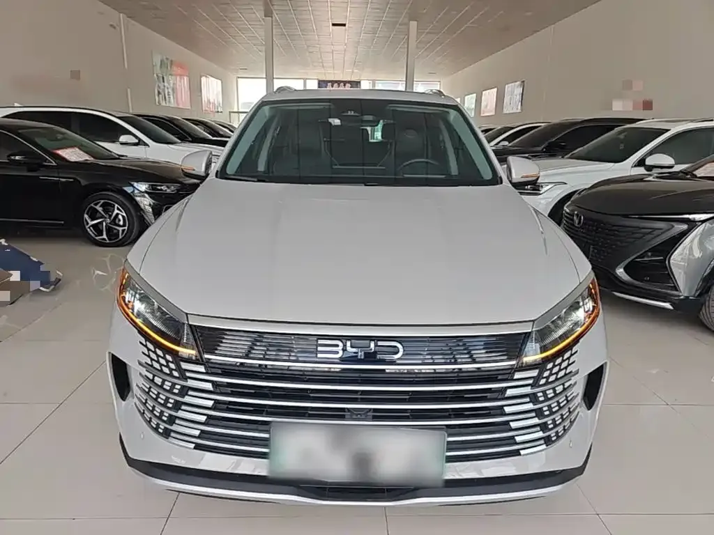 BYD Seal 05 DM-i — фото 3
