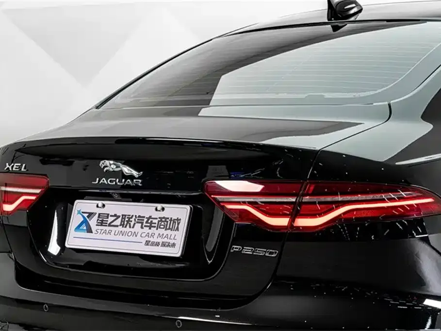 Jaguar XEL — фото 9