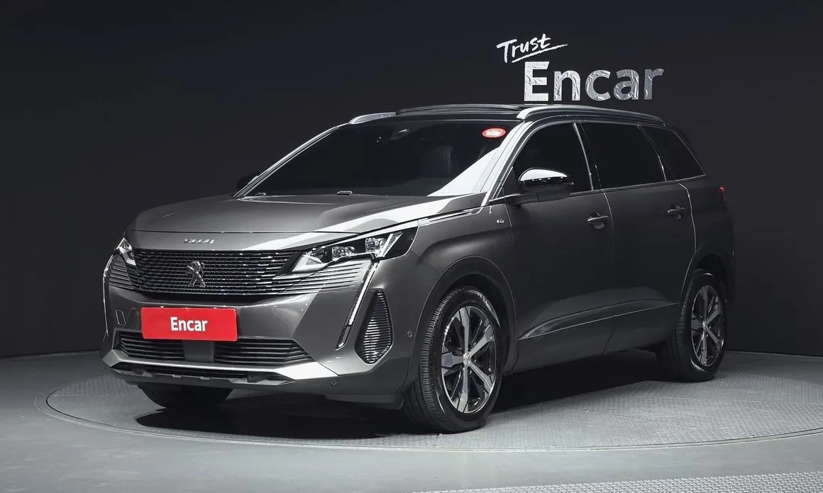 Peugeot 5008 — фото 1