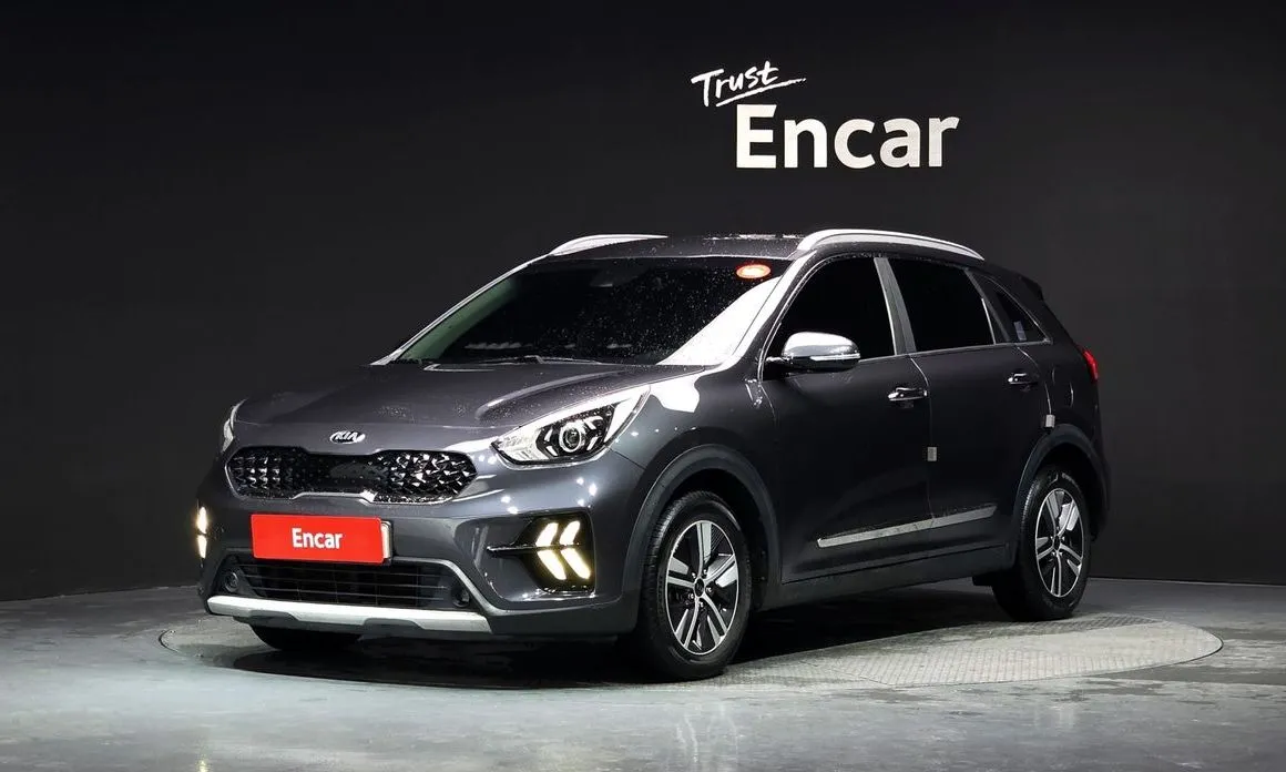 Kia Niro — фото 1