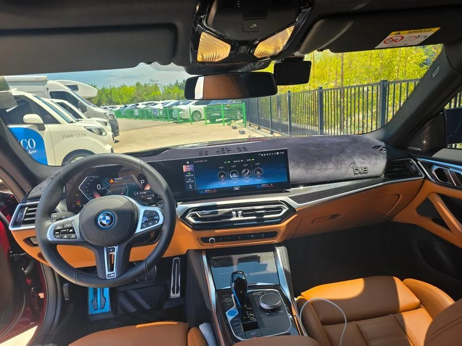 BMW i4 — фото 4
