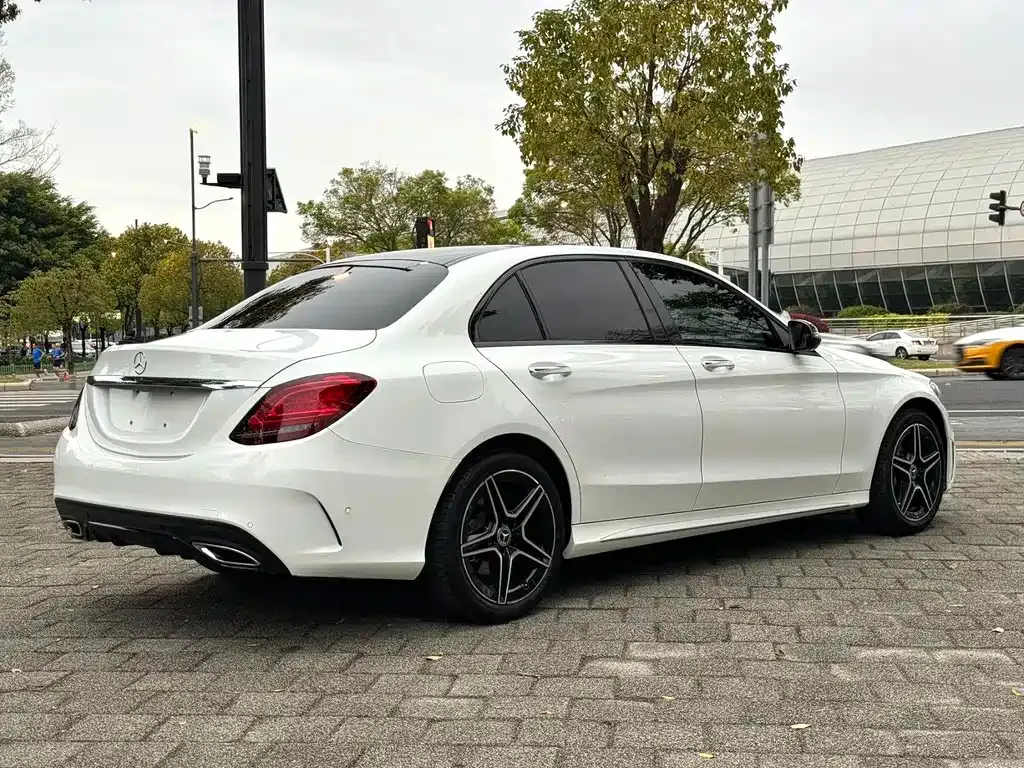 Mercedes-Benz C-Class — фото 2