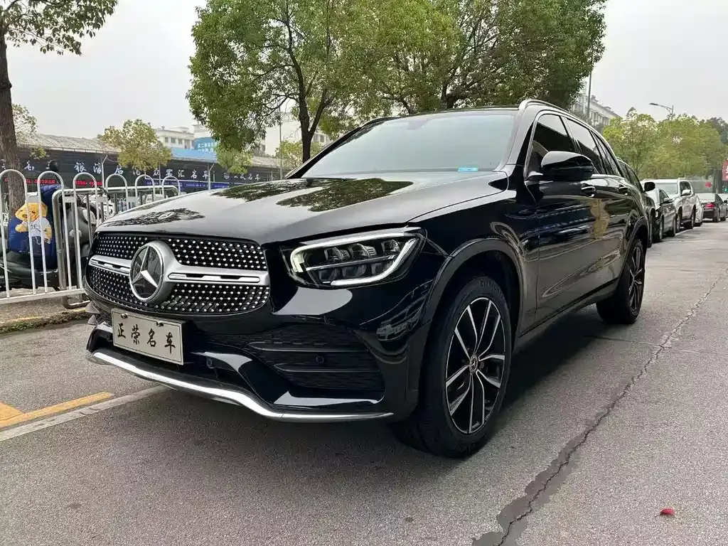 Mercedes-Benz GLC — фото 1