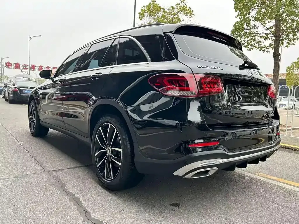Mercedes-Benz GLC — фото 4