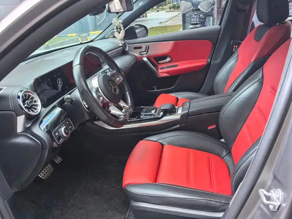 Mercedes-Benz A-Class AMG — фото 9
