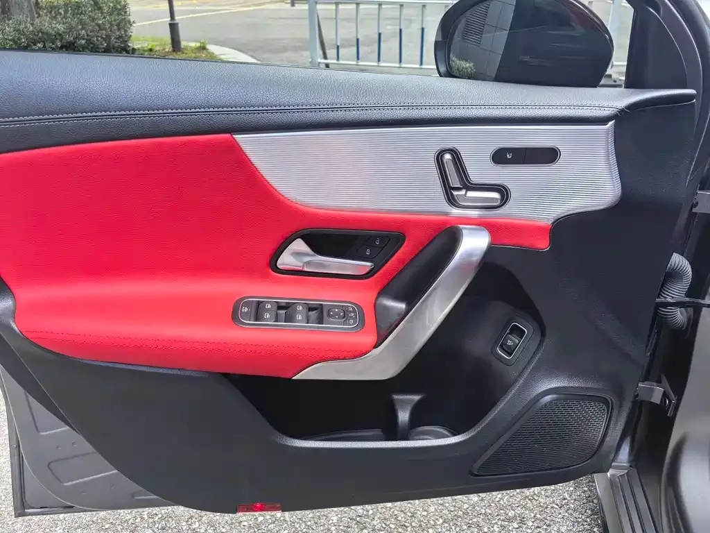 Mercedes-Benz A-Class AMG — фото 7