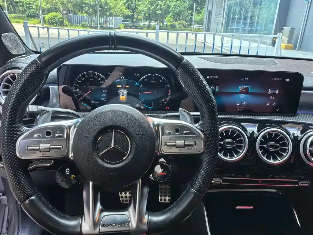 Mercedes-Benz A-Class AMG — фото 3